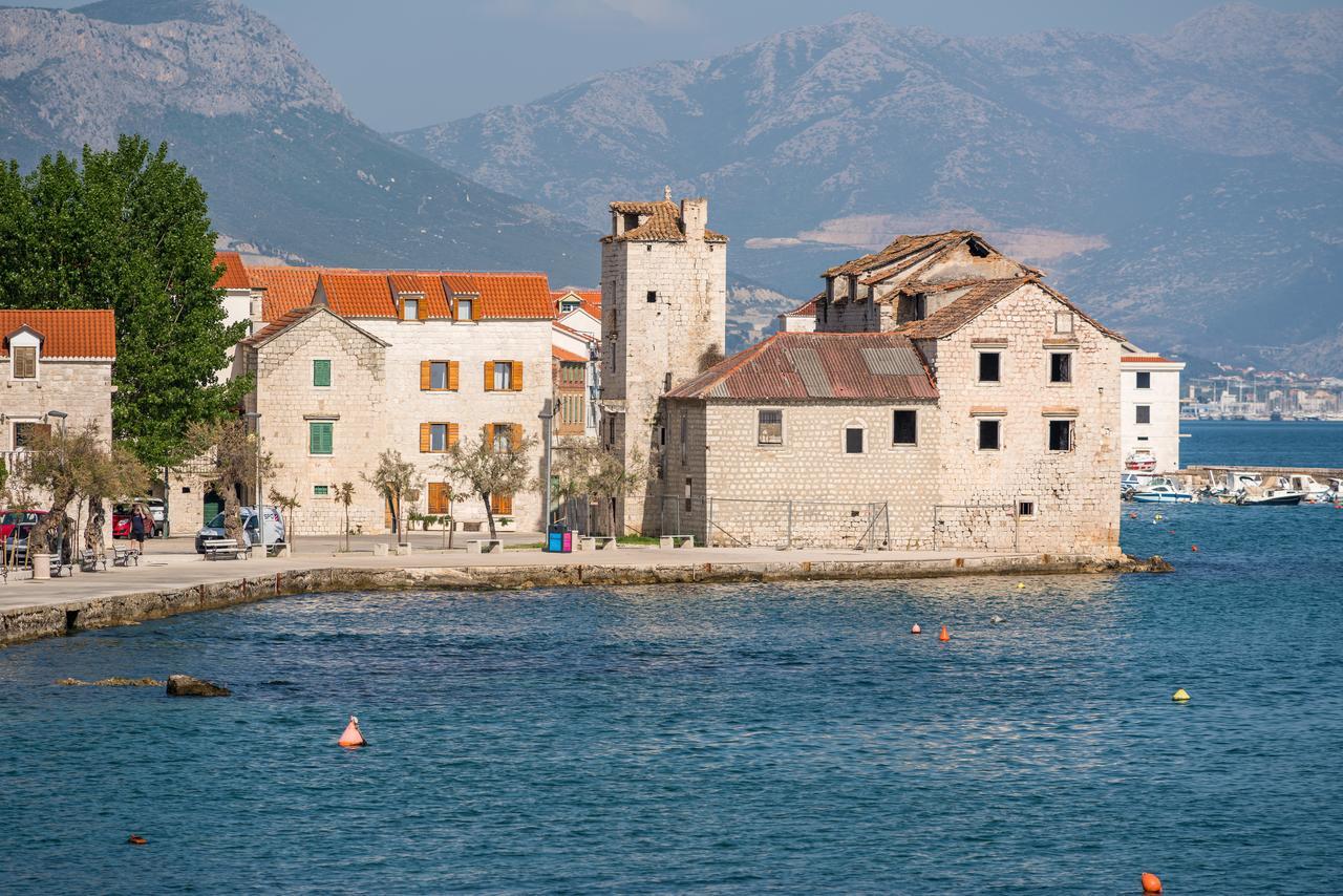 Beachfront Apartments Gabine Kaštela Kültér fotó