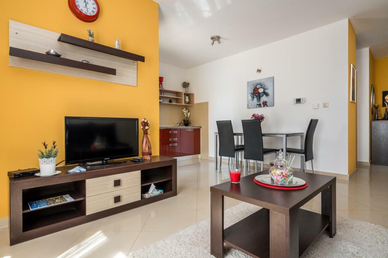 Beachfront Apartments Gabine Kaštela Kültér fotó