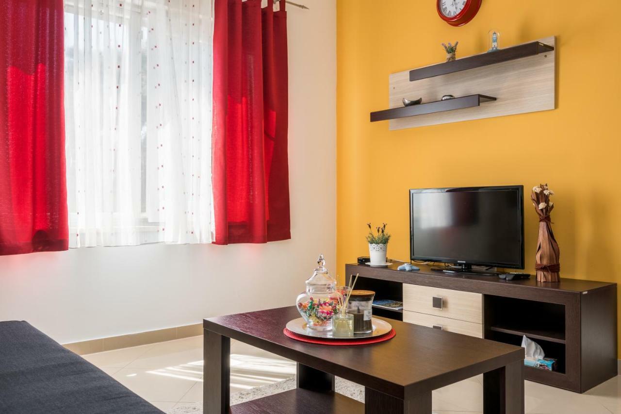 Beachfront Apartments Gabine Kaštela Kültér fotó
